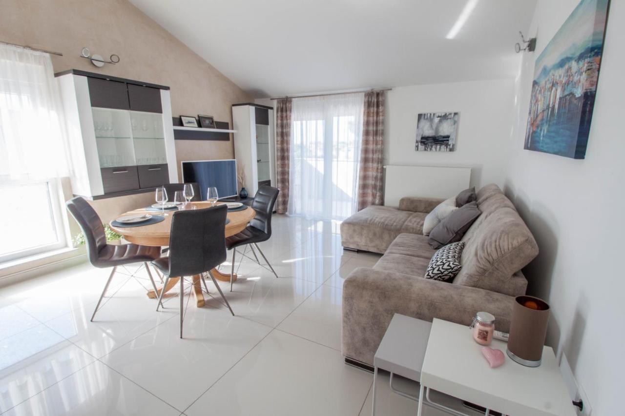 Apartmán Nebo Ii Pula