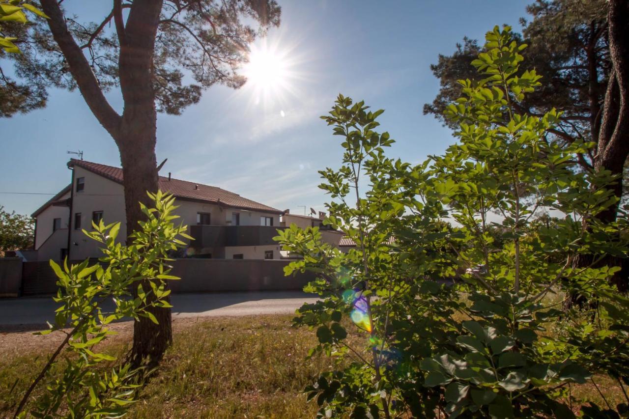 Nebo Ii Apartmán Pula